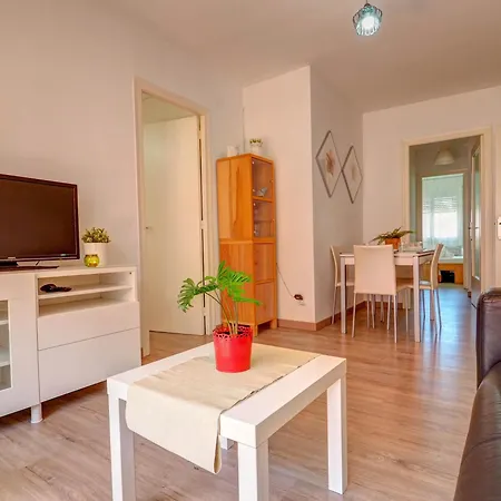 Nefertiti Terrace By Hello Homes * Sitges